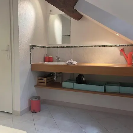 L'escalier Du Chateau T4 Duplex 9 Couchages 4* Апартаменты *